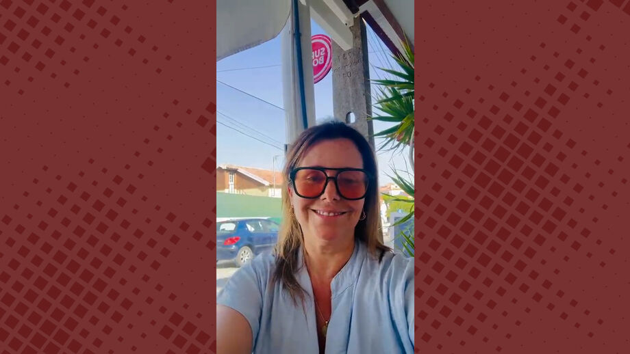 A atriz aceitou o desafio e entrou no jogo