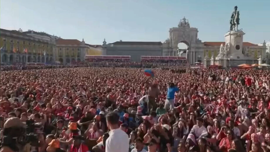 Momento de celebração com todo o fair play no coração da capital portuguesa
