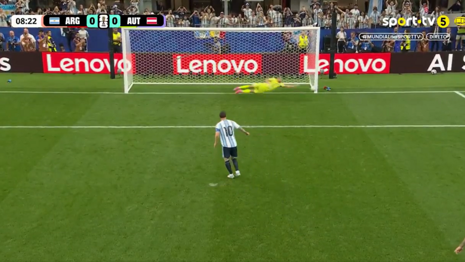 Momento do penálti falhado por Messi