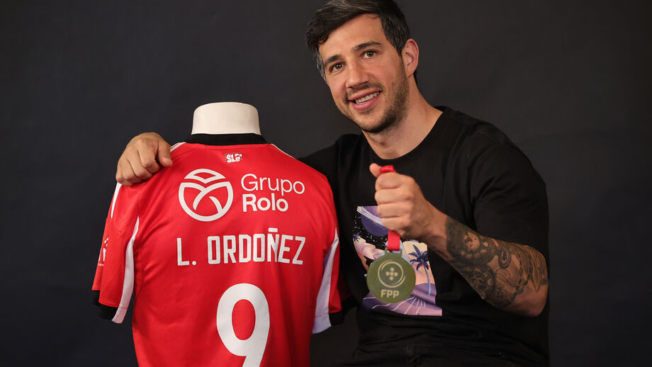 Lucas Ordoñez nos estúdios de Record
