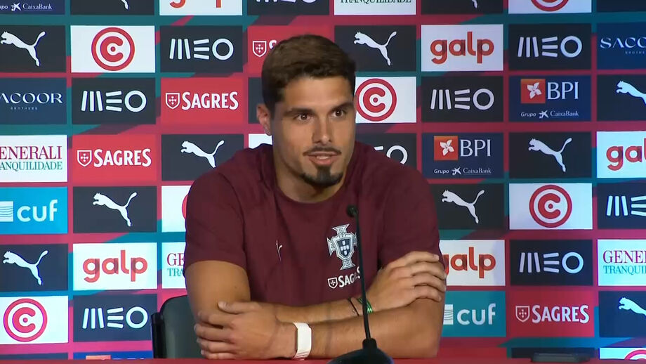 Extremo diz que "polivalência" tem sido uma palavra-chave da sua carreira, sobretudo a nível de clubes
