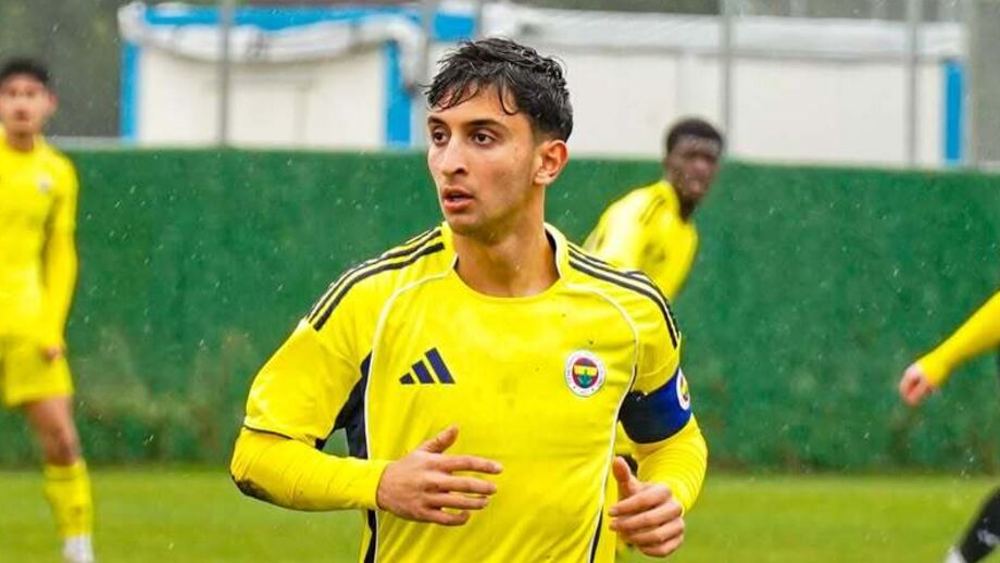 Yasir Boz nos sub-19 do Fenerbahçe