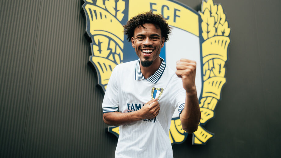 Mathis Jangeal reforça Famalicão
