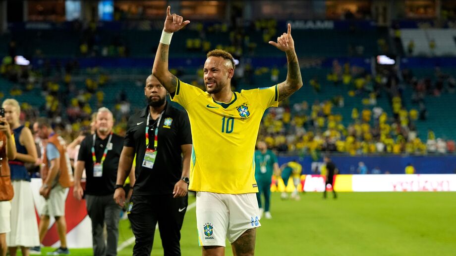 Neymar festeja vitória do Brasil no Mundial'2026
