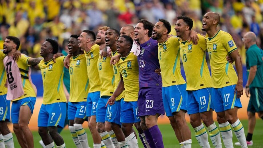 Brasil celebra vitória frente ao Japão a apuramento para os oitavos do Mundial