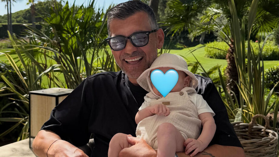 Sérgio Conceição e o neto, filho de Rodrigo Conceição