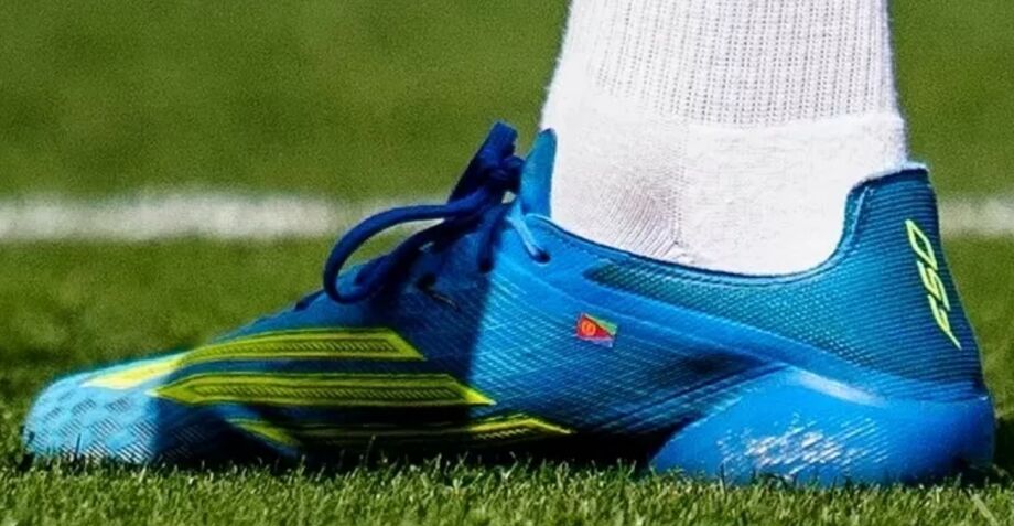 O detalhe na bota de Isak