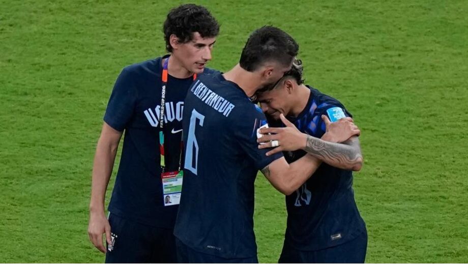Maxi Araújo em lágrimas tem que ser apoiado pelos colegas