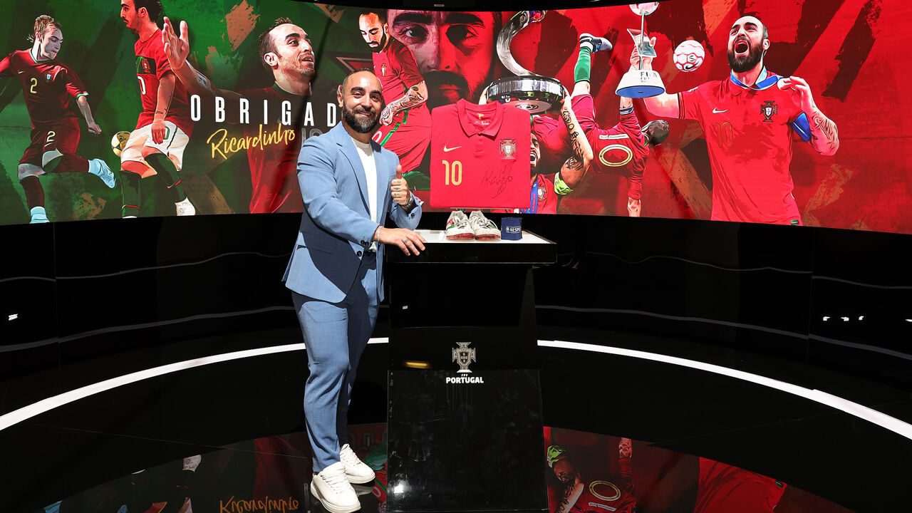 Ricardinho gostaria de ver um duelo entre CR7 e Messi