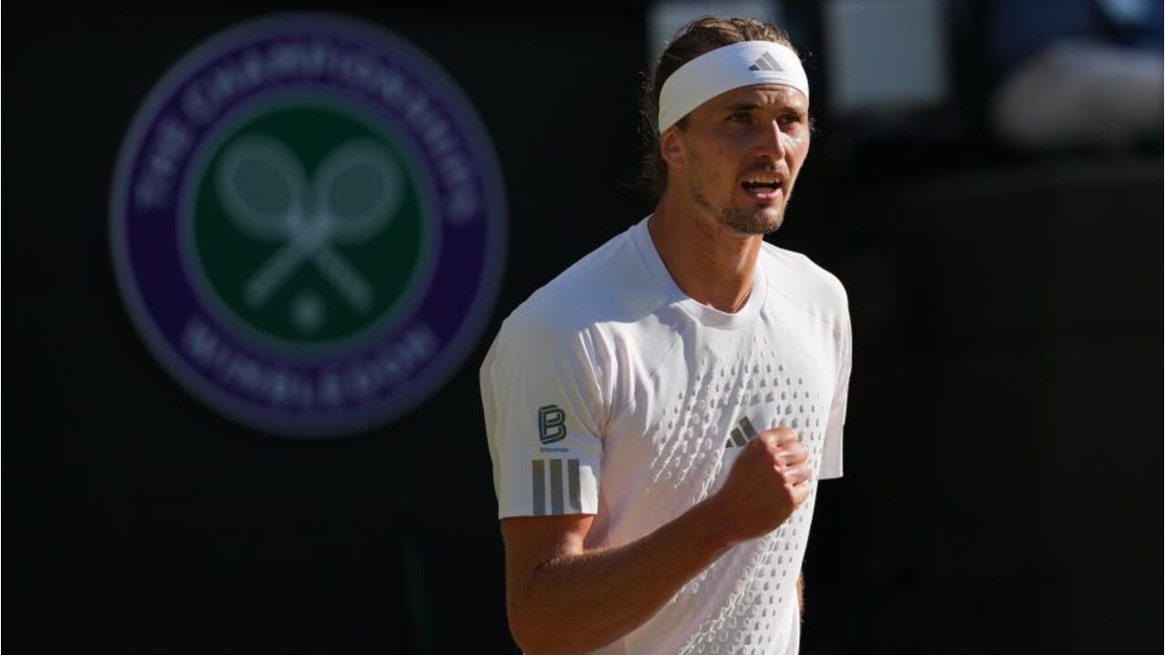 Alexander Zverev avança para os oitavos de final em Wimbledon
