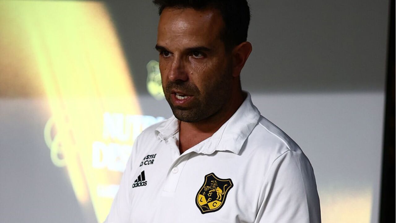 Ricardo Silva em palestra com o Lus. Lourosa