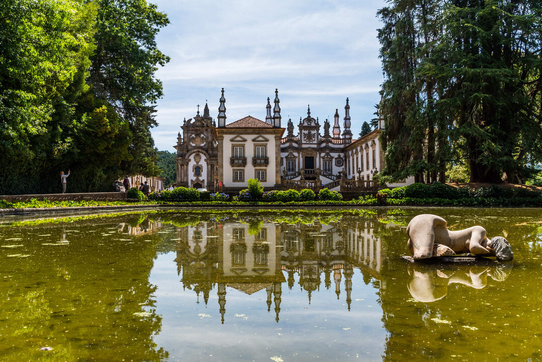 Para quem gosta de cultura, aconselha-se uma visita ao Palácio de Mateus