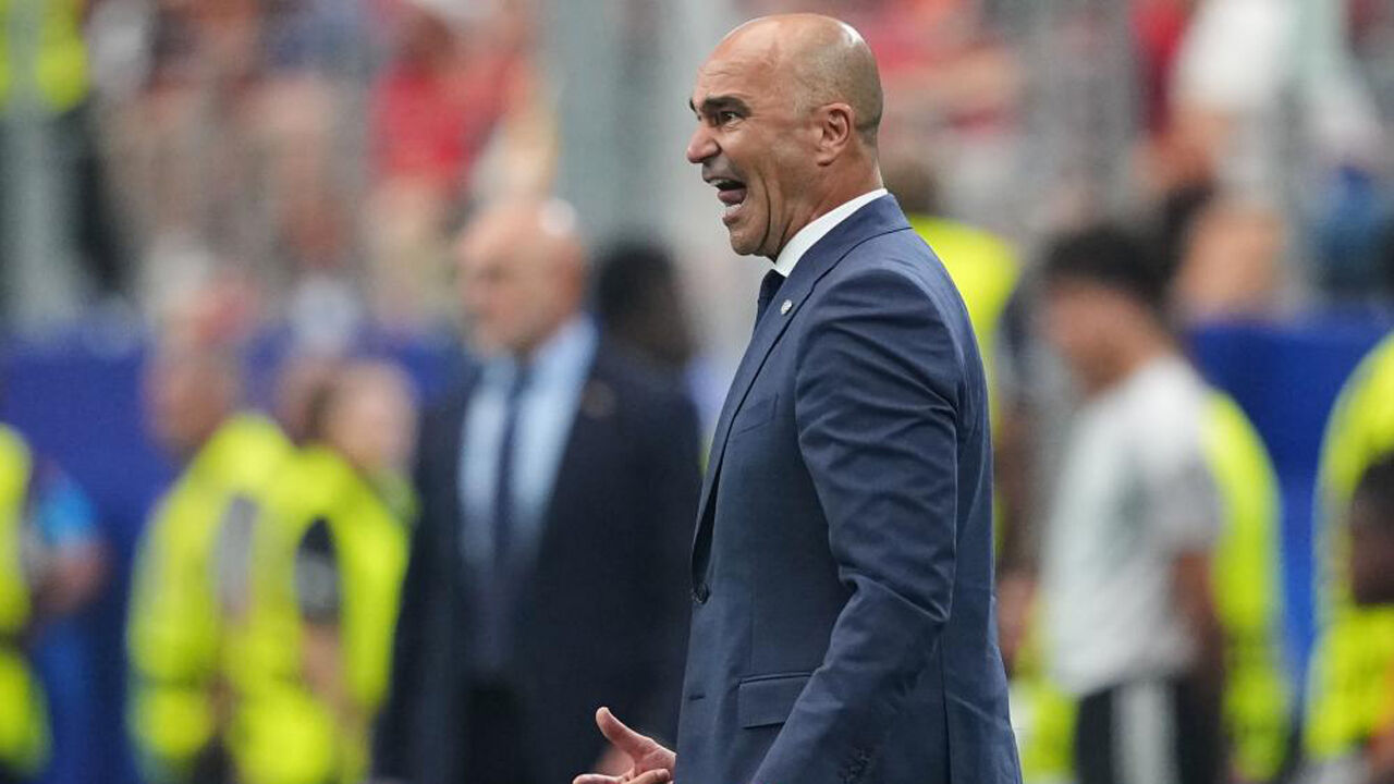 Roberto Martínez reage durante o Portugal-Espanha, dos oitavos-de-final do Mundial