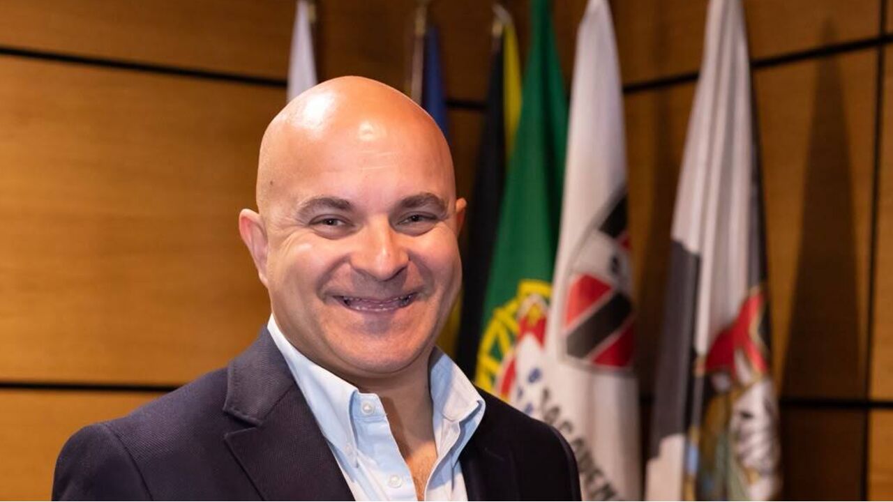Alexandre Santos, presidente do Sacavenense