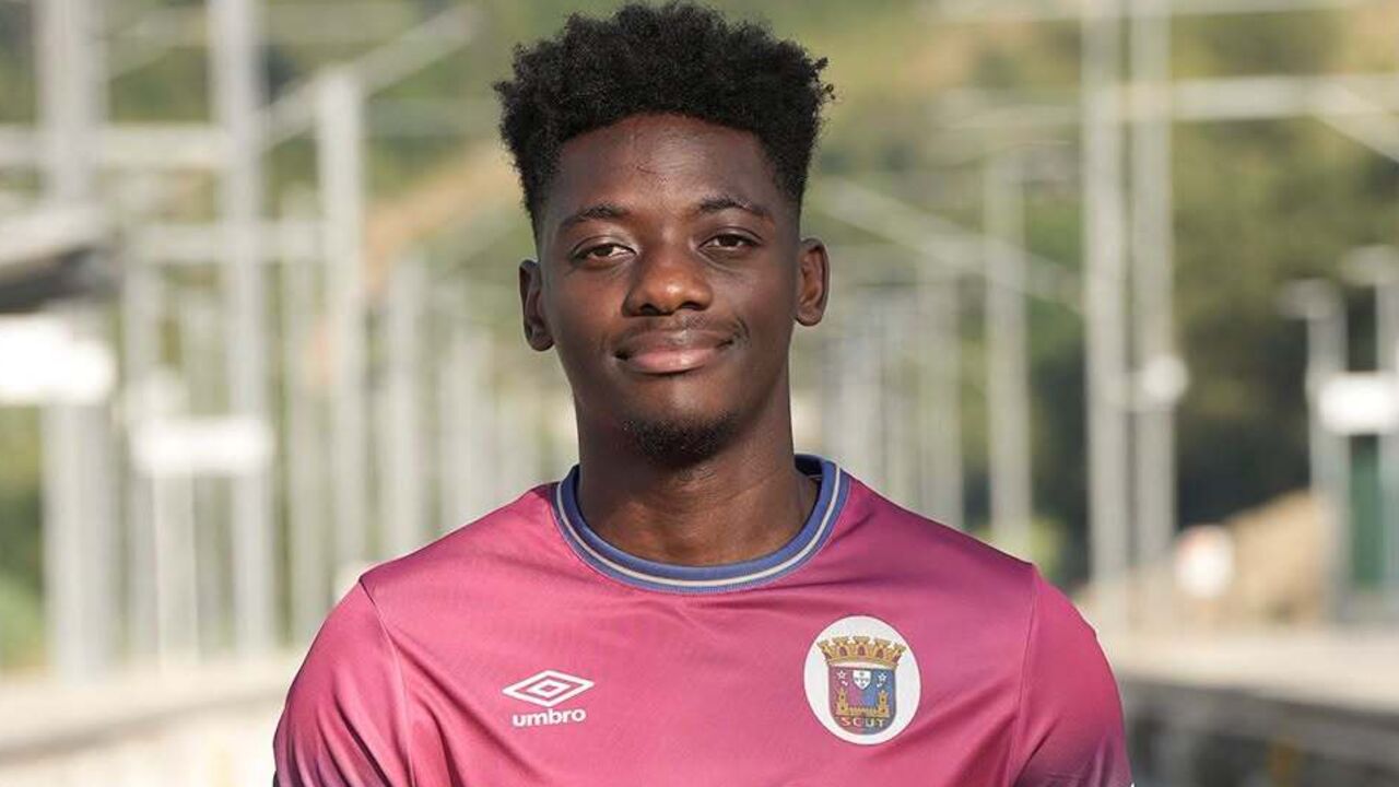 Jonathan Mutombo, contratado pelo Torreense, assina por três épocas