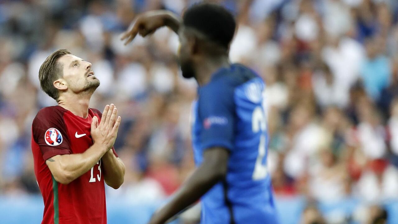 Adrien na final do Euro'2016 frente à França