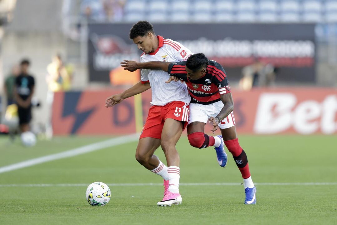 Bah no Benfica-Flamengo