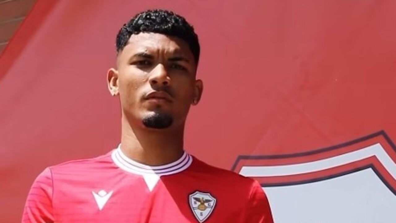 Adrian Santos, Salgueiros