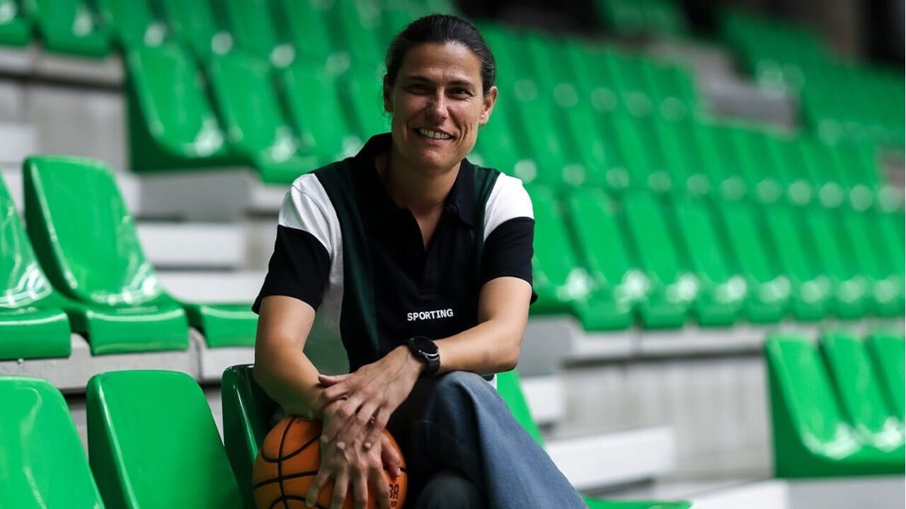 Gilda Correia treinadora da equipa principal feminina do Sporting