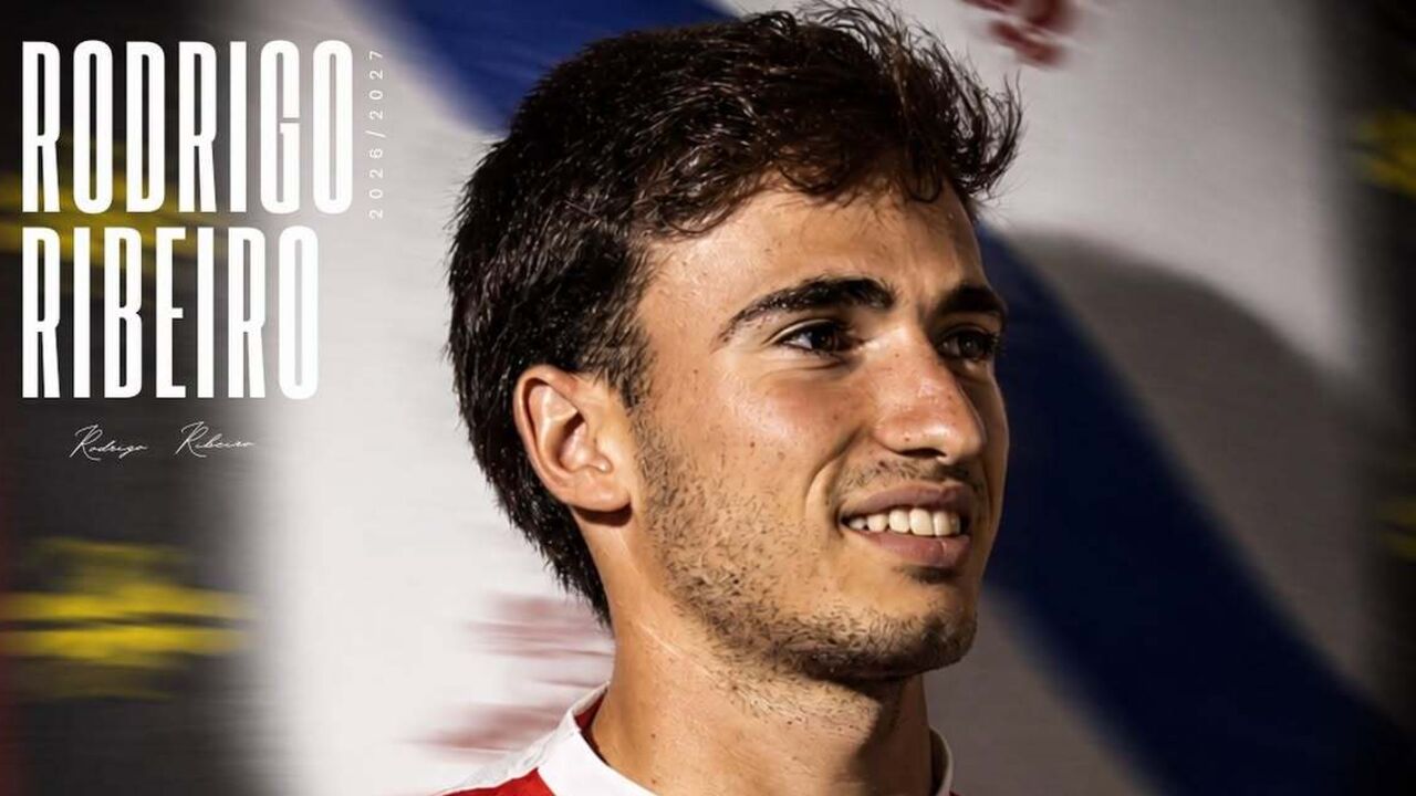 Rodrigo Ribeiro oficial no Felgueiras