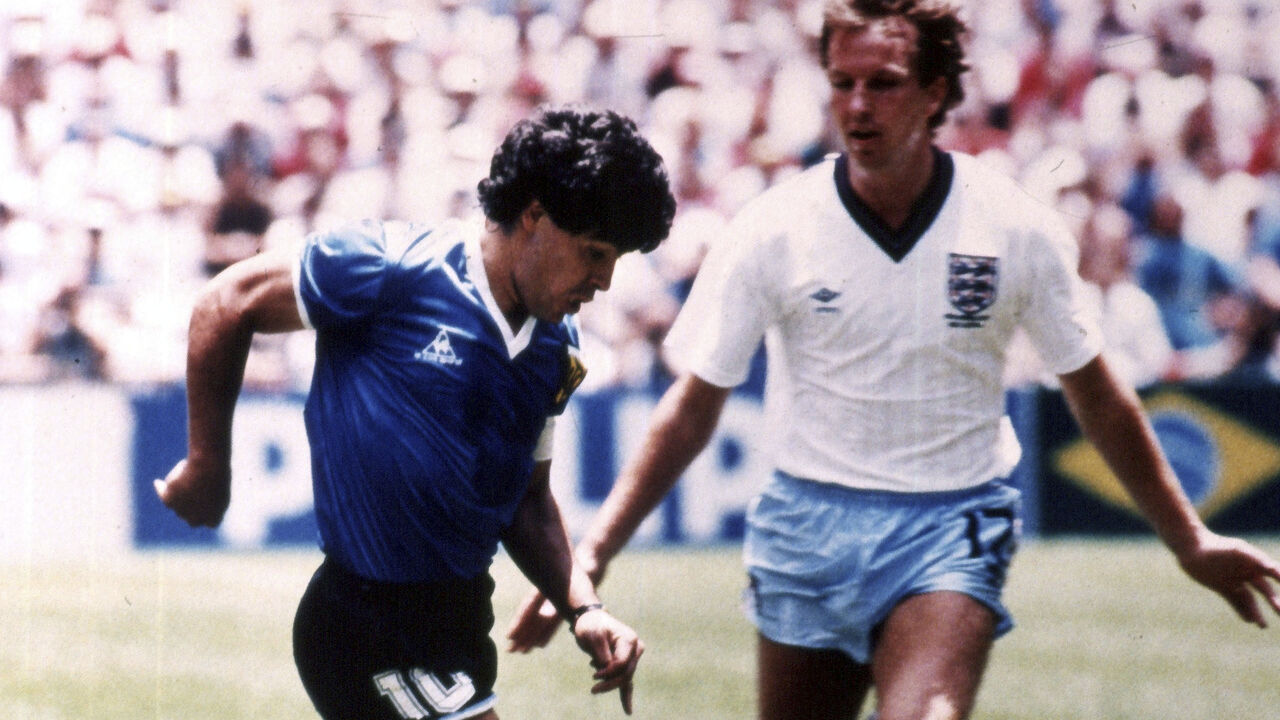 Diego Maradona no mítico jogo contra a Inglaterra no Mundial'1986