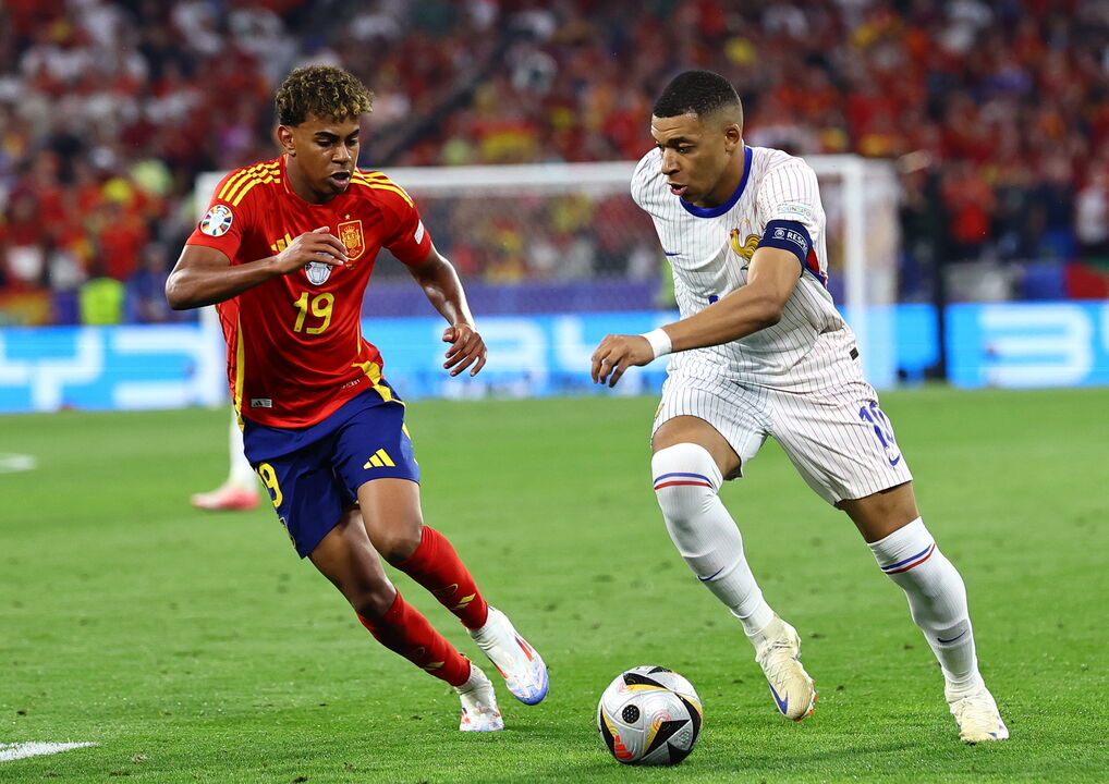 Lamal e Mbappé
