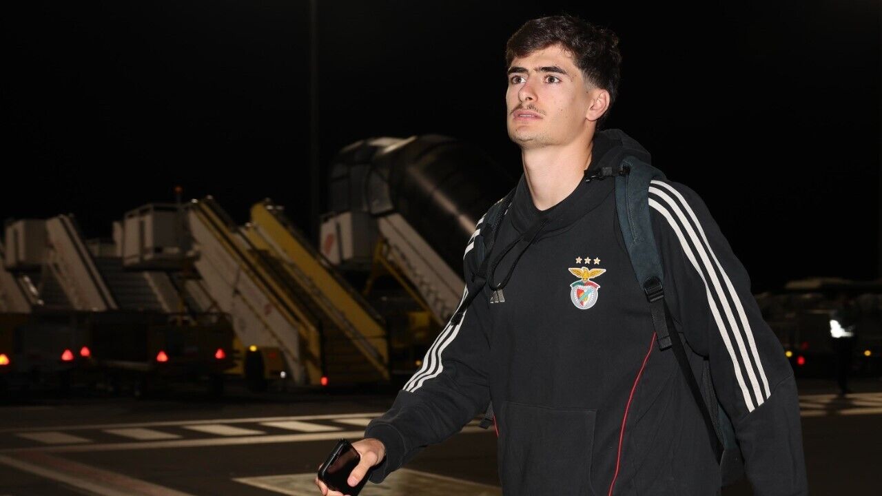 António Silva na chegada ao Aeroporto do Funchal