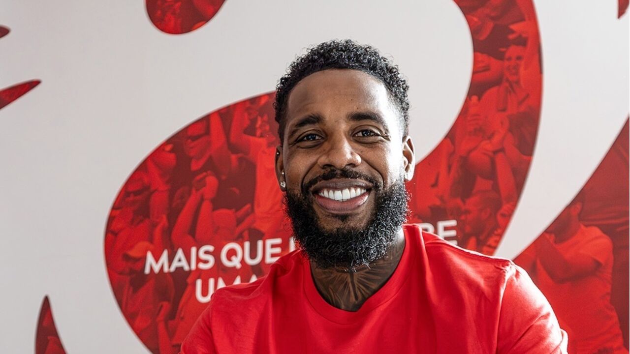 Guilherme Romão continua nos Açores