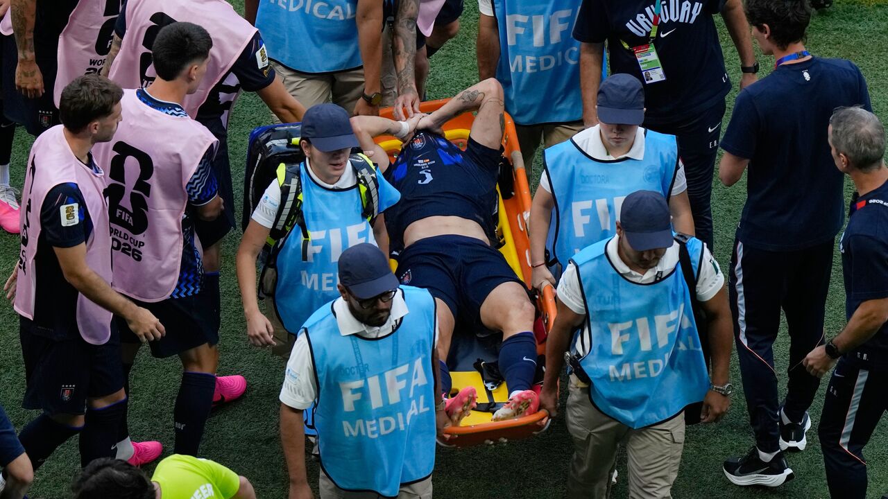 Manuel Ugarte sai lesionado do Uruguai-Espanha