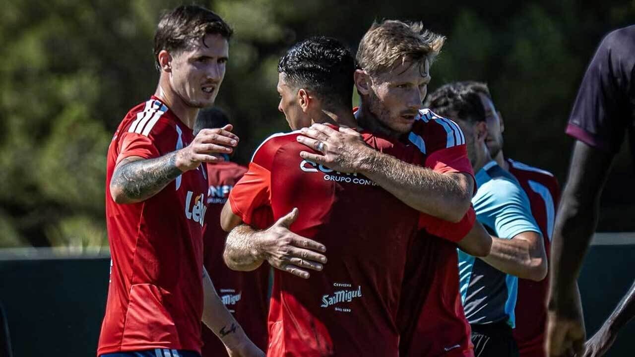 Jogadores do Rio Ave celebram