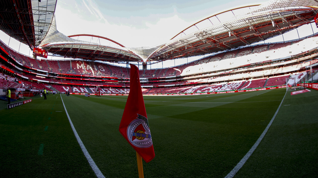 Estádio da Luz preparado para jogo