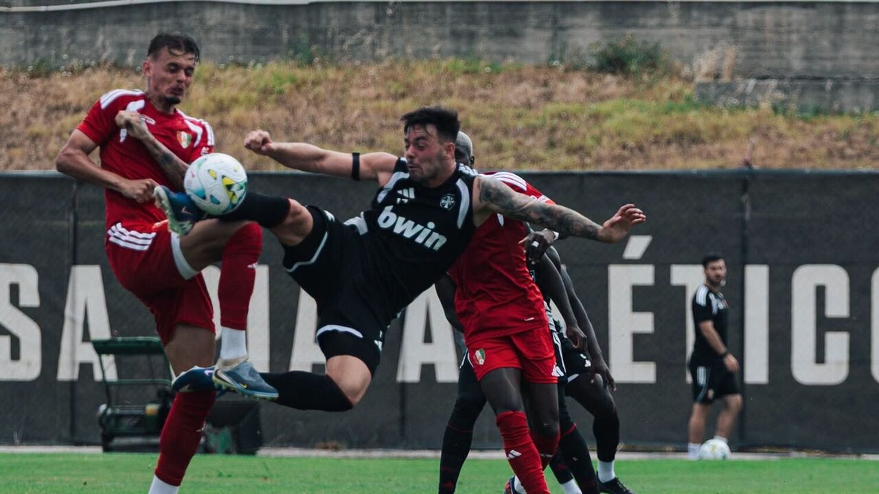 Casa Pia vence E. Amadora em jogo de preparação