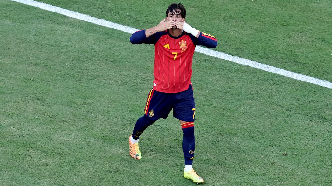 Ferrán Torres marcou o golo que deu o segundo título mundial à Espanha