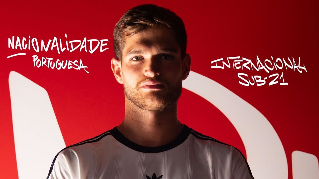 André Gomes oficializado no Casa Pia