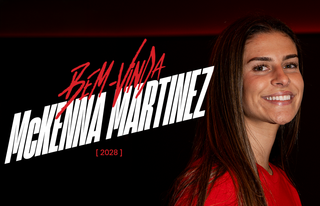 McKenna Martinez assina contrato até 2028