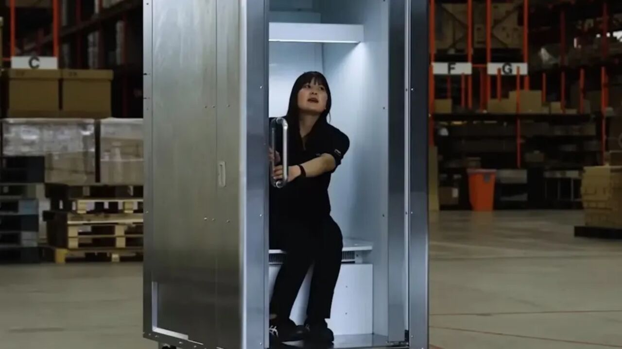 Empresa japonesa responde ao forte calor com frigorífico para humanos
