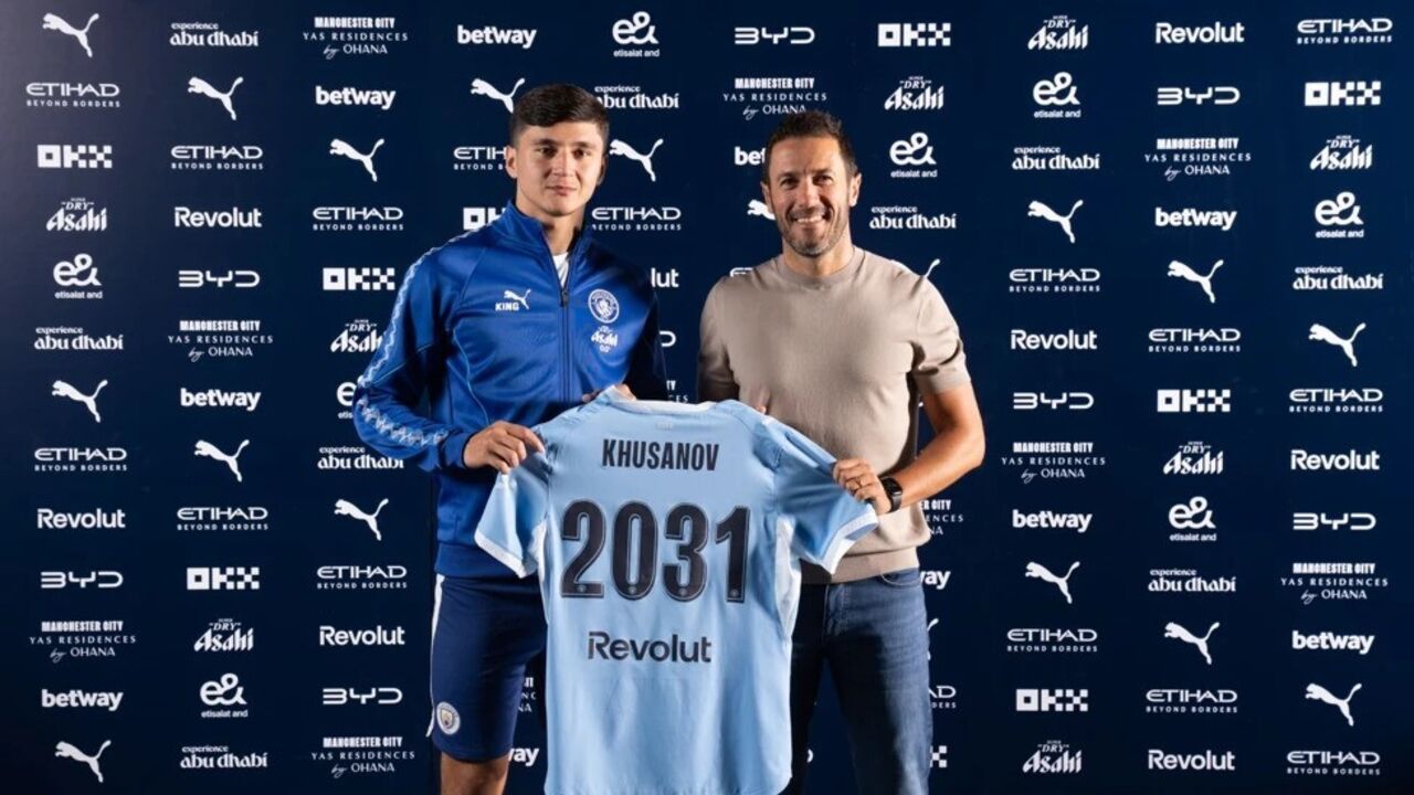 Khusanov renova contrato com Manchester City até 2031