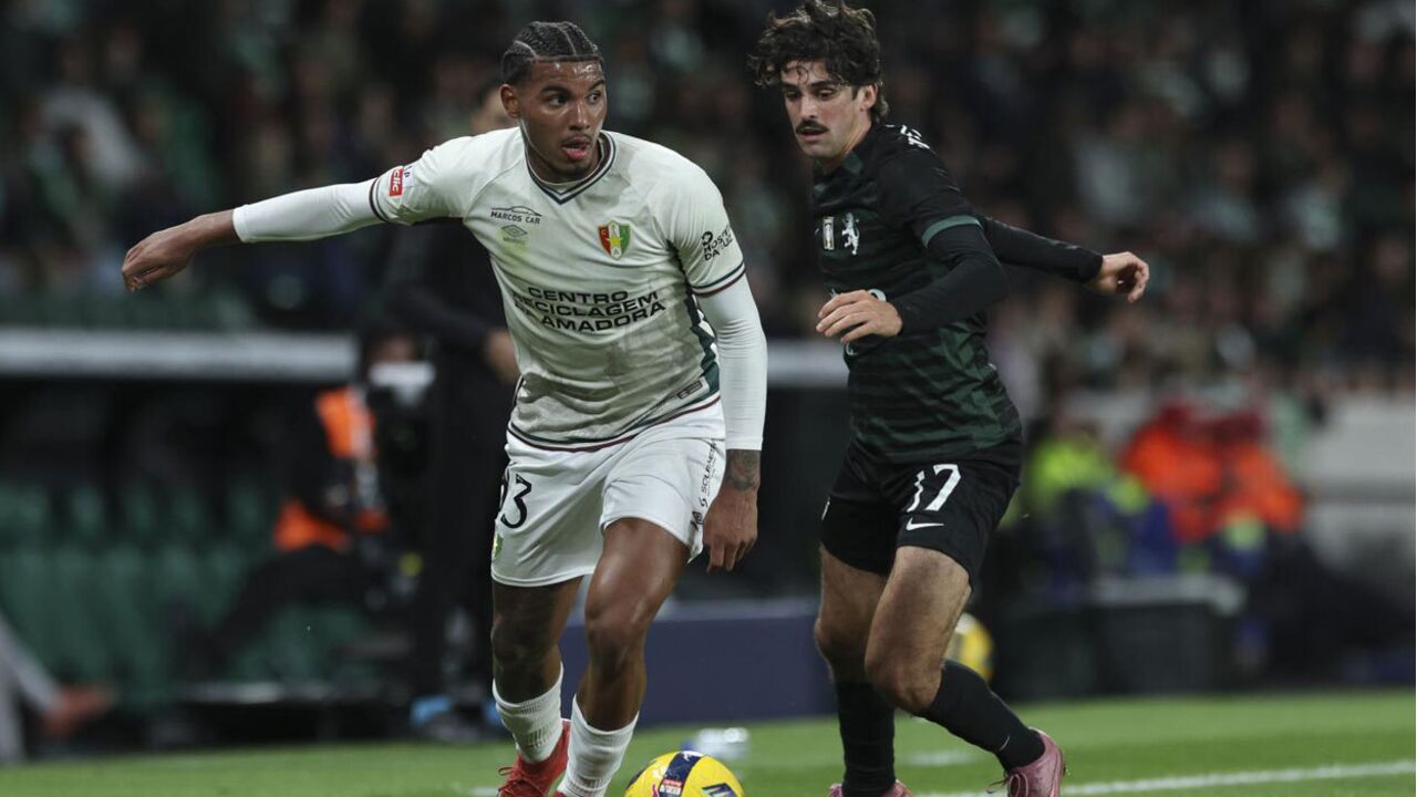 Otávio num jogo frente ao Sporting na temporada 2025/26