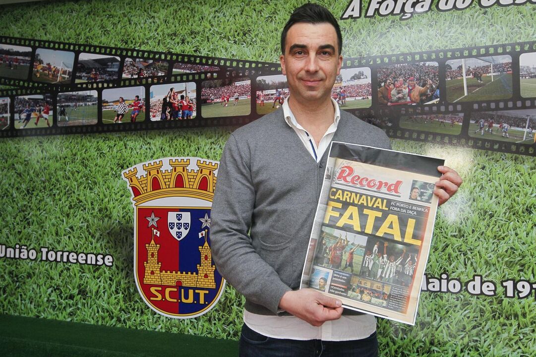 FC Porto e Benfica fora da Taça com o Record a noticiar "Carnaval Fatal"