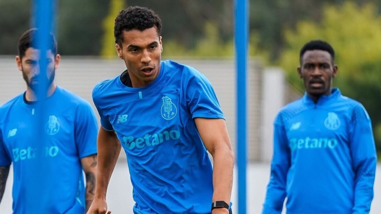 Alberto Costa durante o treino