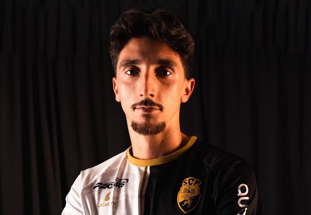 Rodrigo Borges é reforço do Farense