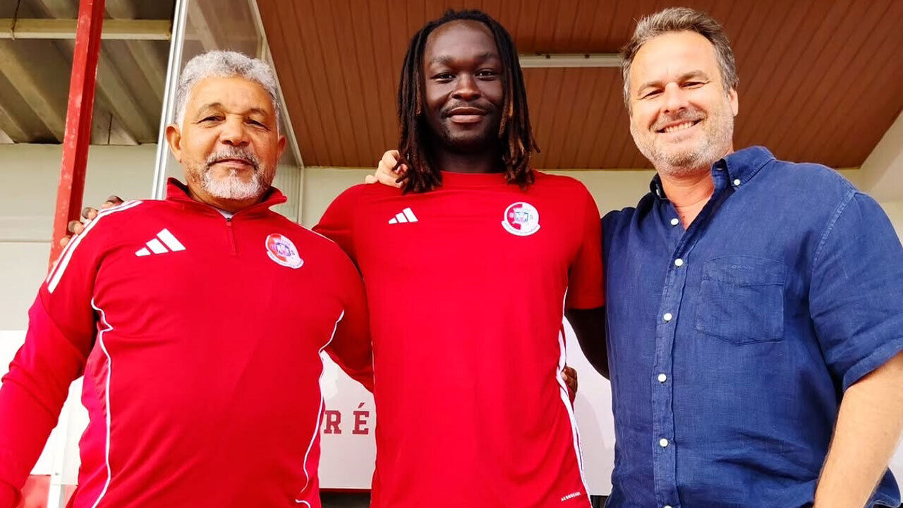 Manuel Pami reforça U. Santarém