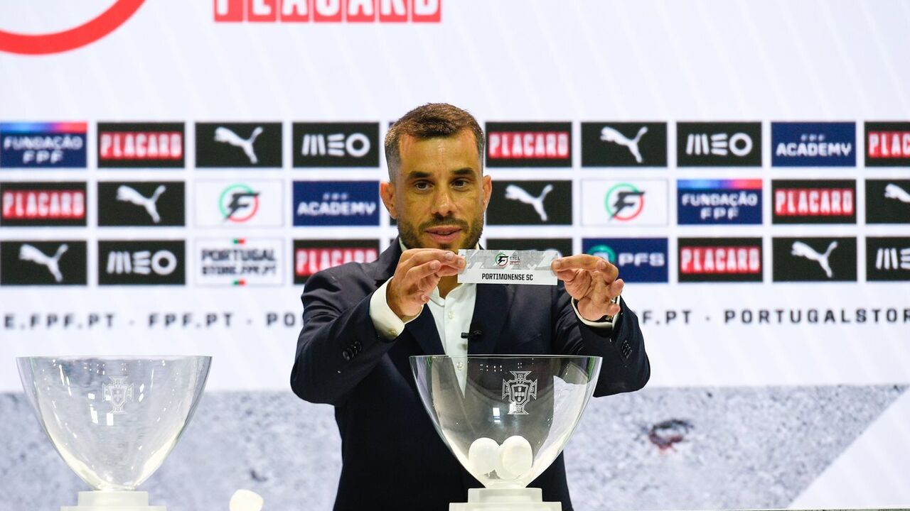 André Sousa, ex-internacional português de futsal, no sorteio da Liga Placard