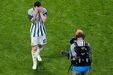Messi não segurou as lágrimas após a vitória da Argentina sobre o Egito