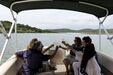 Prova de rio pelo Arade e cestos de picnic no restaurante Sueste