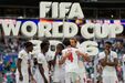 Jogadores da seleção de Inglaterra com as medalhas de bronze ao peito