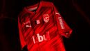 A nova camisola principal do Santa Clara para 2026/27, inspirada na lava vulcânica