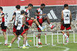 Jhon Durán na primeira sessão de treinos no Benfica Campus