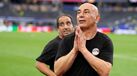Hossam Hassan agradeceu apoio