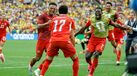 Jogadores da Suíça festejam apuramento após eliminarem a Colômbia nos penáltis